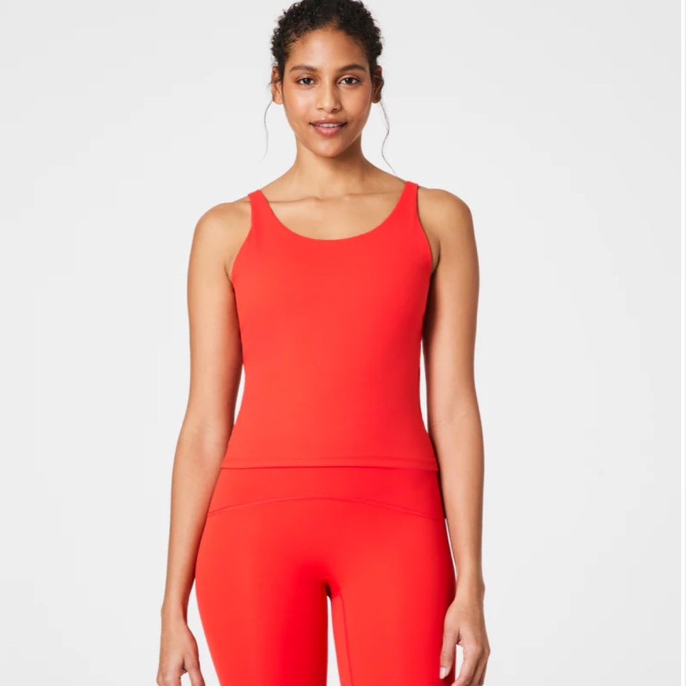SPANX get moving fitted tank red sz L